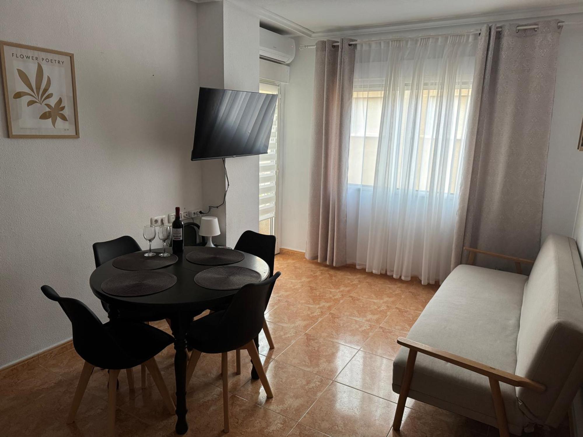 Almuden'S Green Apartment, High-Speed Free Wifi, 250M To Beach, The Center Of Torrevieja Exteriör bild